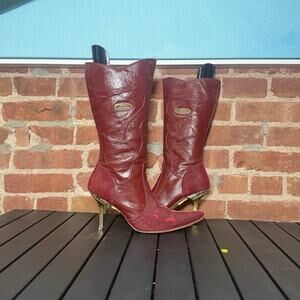 Vintage White Diamonds Stiletto Western Boots
